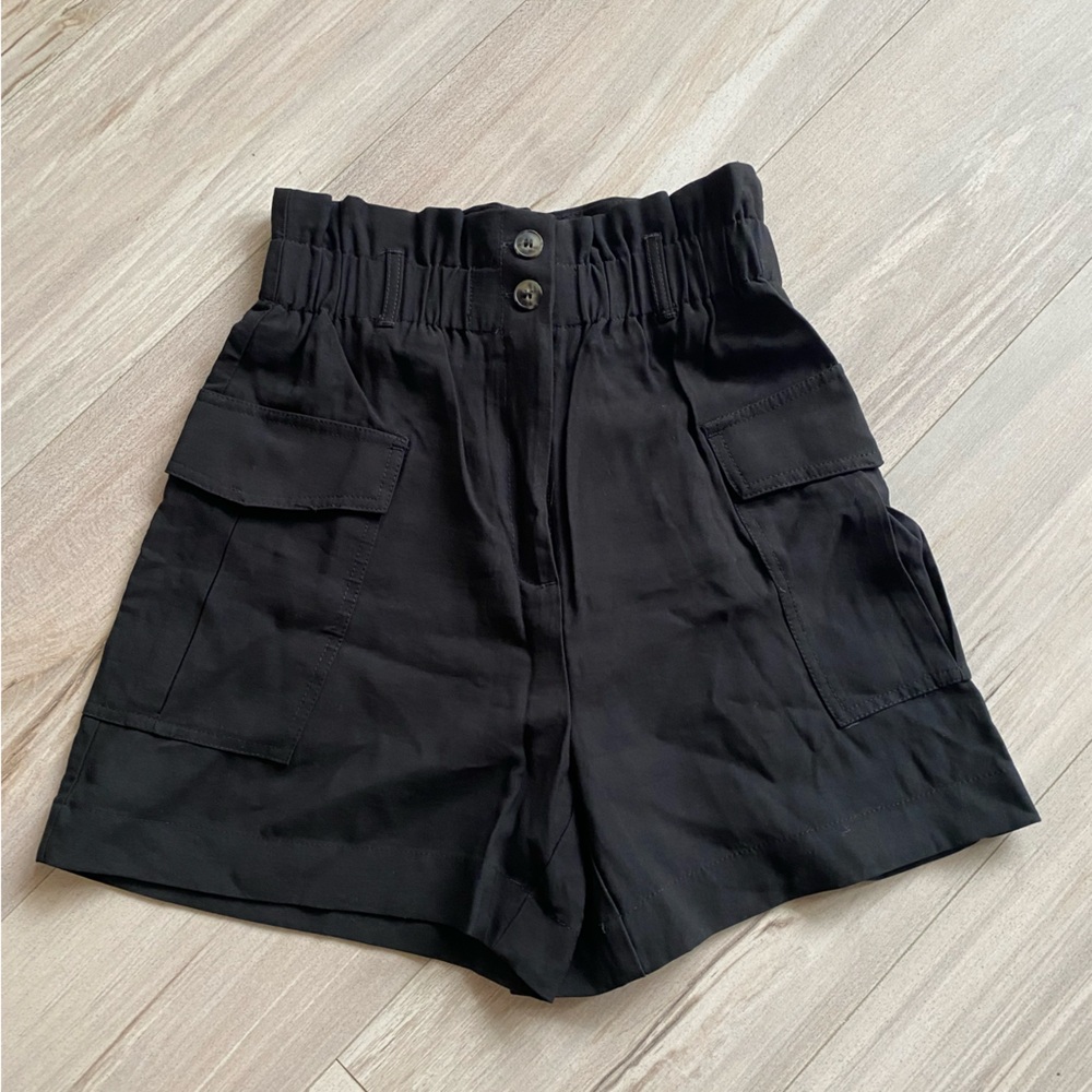 H&M High Waisted Casual Cargo Shorts